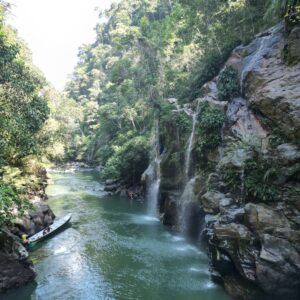 Pasadía Río La Miel y Cascada La Clara